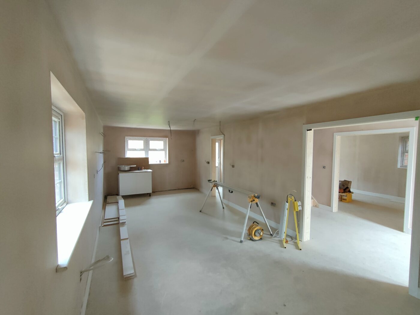JWH Plastering Ltd portfolio photo 14 showing plastering, drylining or interior finishing work