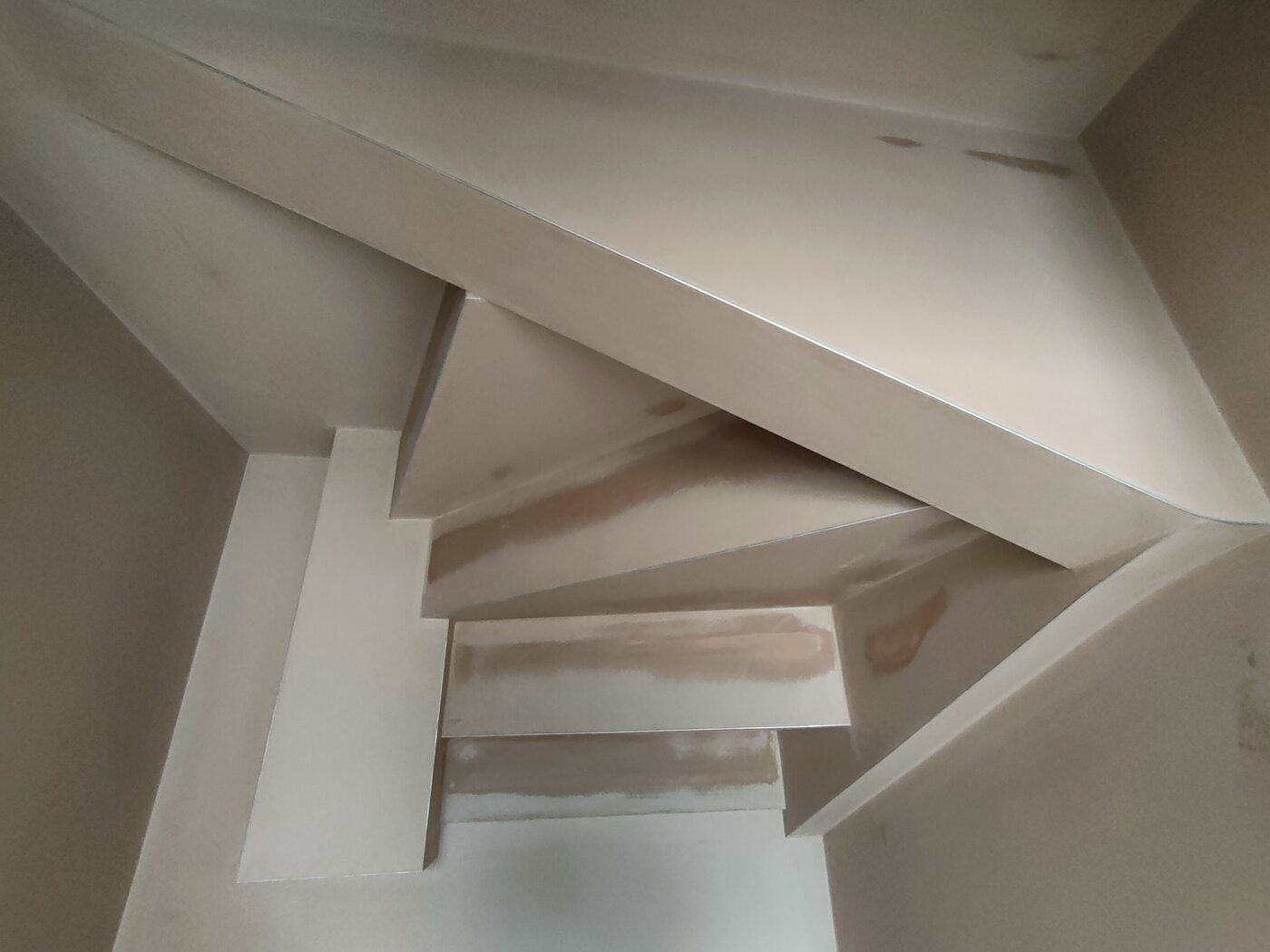JWH Plastering Ltd portfolio photo 21 showing plastering, drylining or interior finishing work
